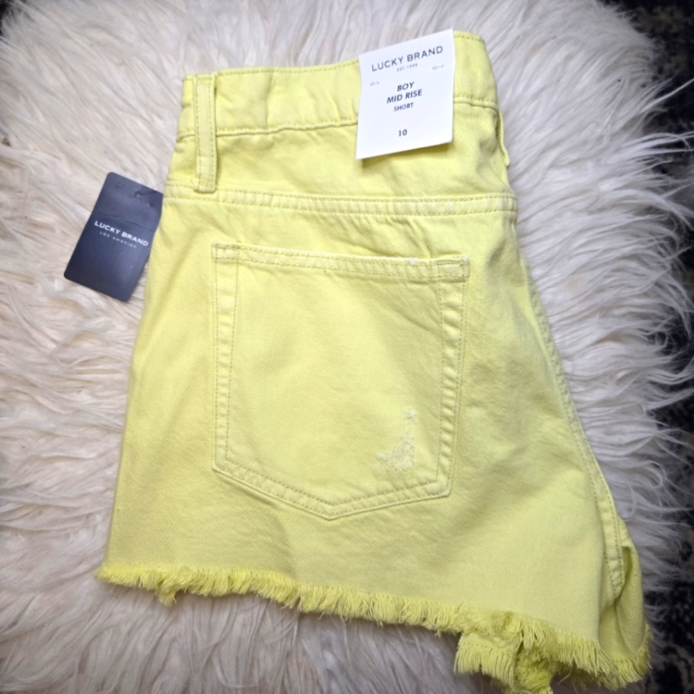 ๐ NWT Lucky Brand Yellow Boy Midrise Cutoff Shorts Size 30 - Picture 2 of 4